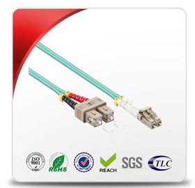 Cordão de revestimento de fibra óptica de jaqueta amarela de alta visibilidade para fácil rastreamento e identificação em ambientes de alta densidade