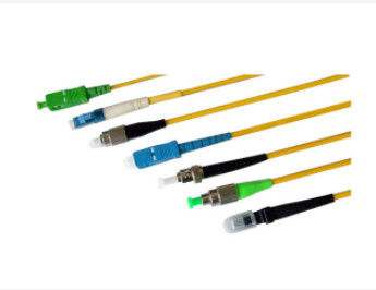 Patch de cabo de fibra óptica FTTH estável e rápido -40C a 85C para melhorar o desempenho da rede